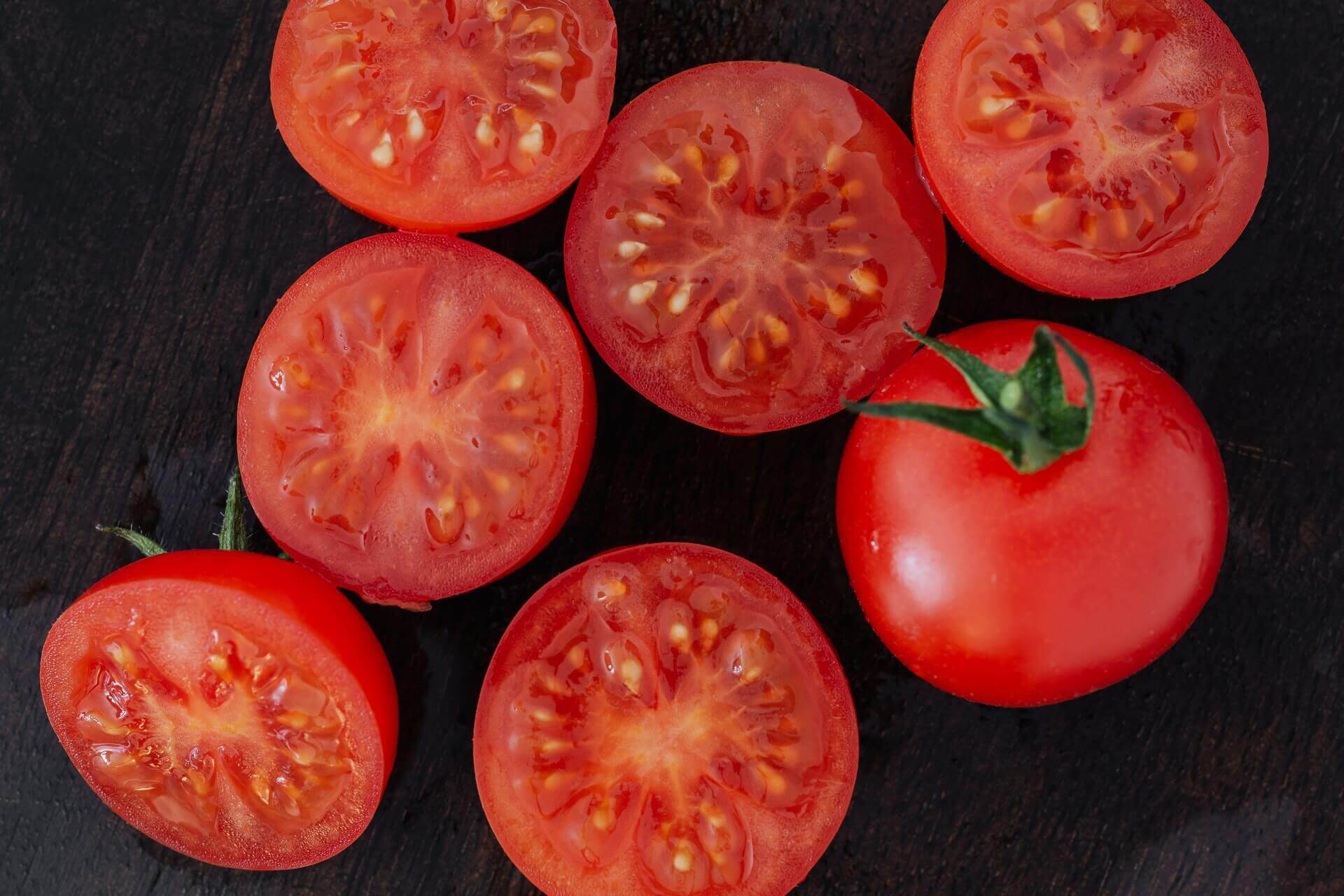 How To Grow Campari Tomatoes From Scratch [A Complete Guide]