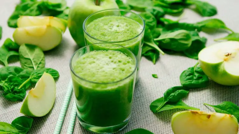 13 Best Kale Smoothies For Weight Loss You Have To Try!